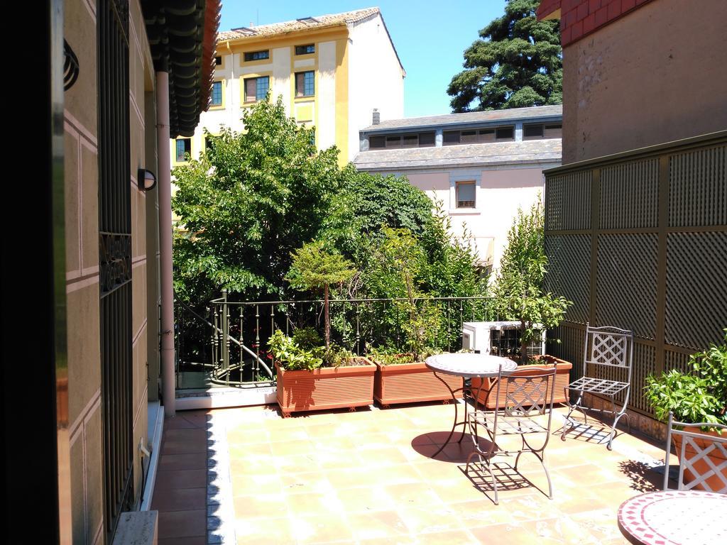 Hotel Posada Don Jaime San Lorenzo de El Escorial Kültér fotó